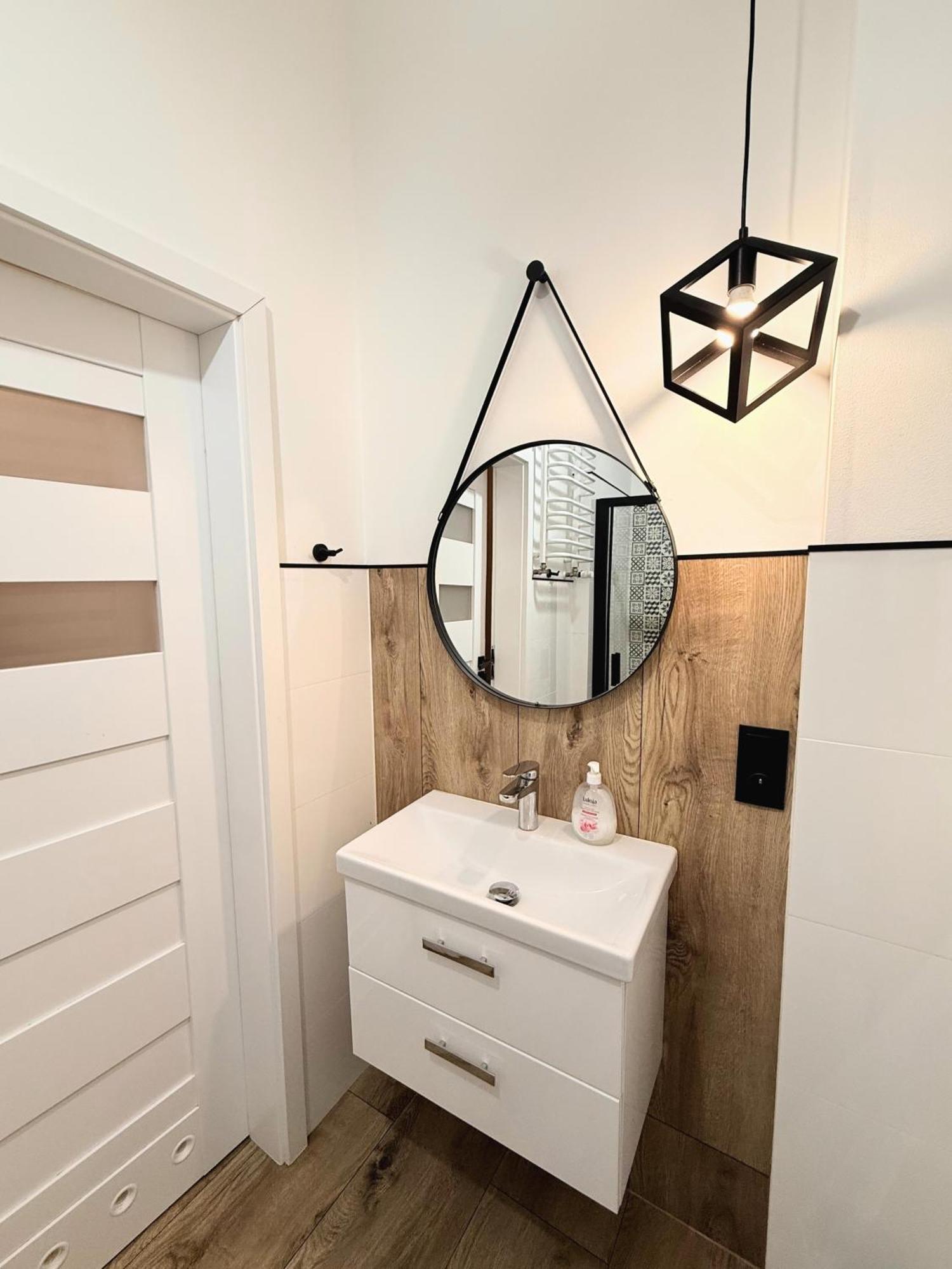 Apartamenty Dream Place Z Klimatyzacja Torun Exterior photo